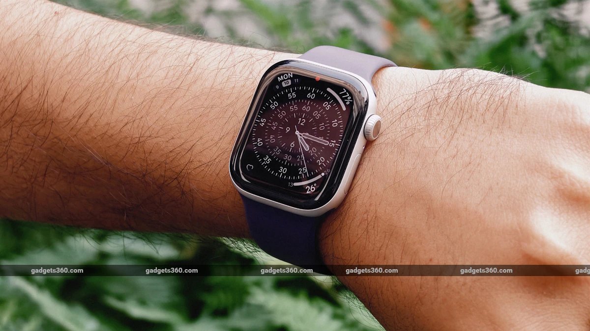 apple_watch_series_11_review_ndtv_exactograph_1762785465873.jpg