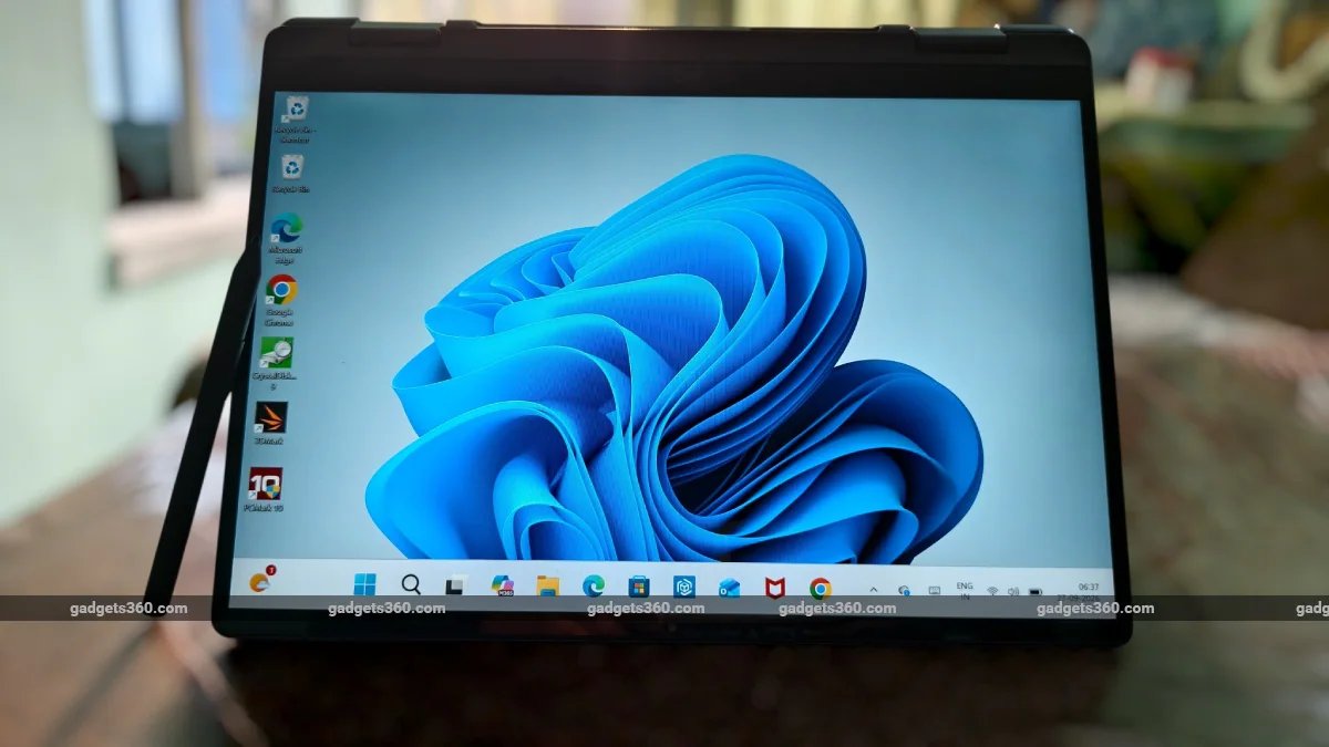 dell_14_plus_2_in_1_gadgets_360_review_main_1790648157404.jpg